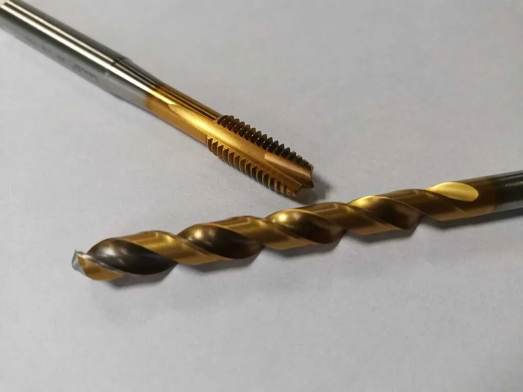 Charakterystyka i zastosowanie tłoczników w przemyśle