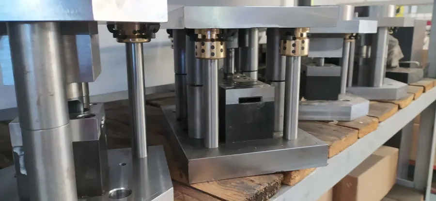 Charakterystyka i zastosowanie tłoczników w przemyśle