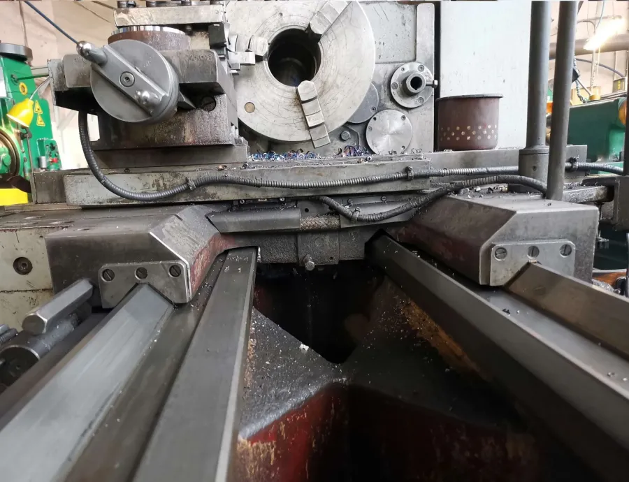 Smarowanie konserwacja tokarki