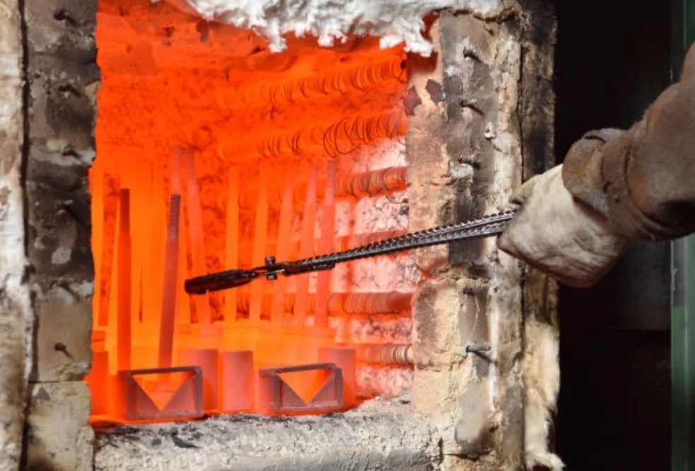 Na czym polega hartowanie stali